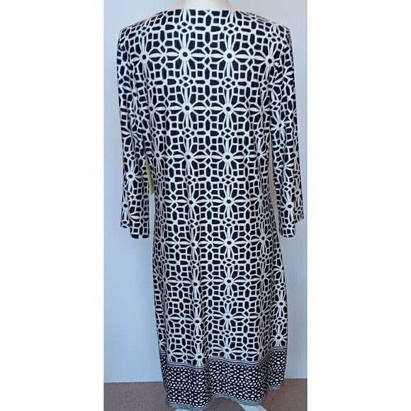 Tacera Midi Dress Black and White Print w/Gold Detail on Neckline - Size Large - Picture 3 of 8